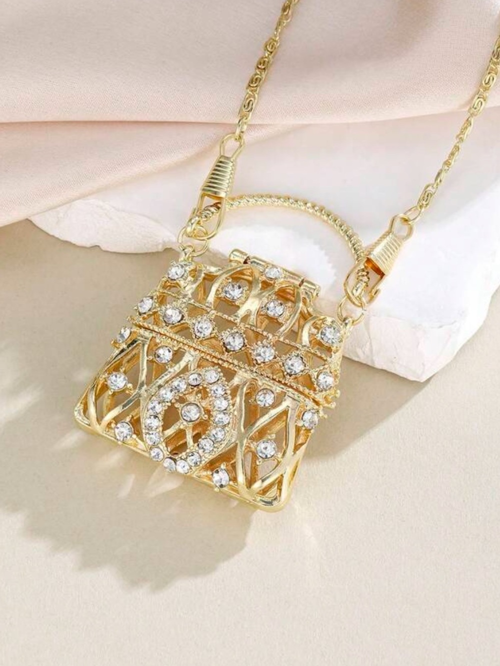 Elegant Gold Crystal Mini Bag with Chain Strap - Picture 2 of 5
